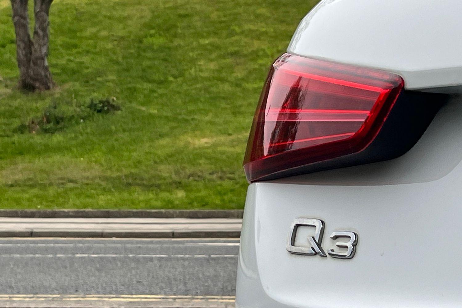Audi Q3 Photo 38
