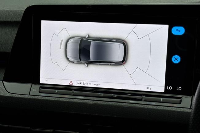 VOLKSWAGEN Golf Photo 29