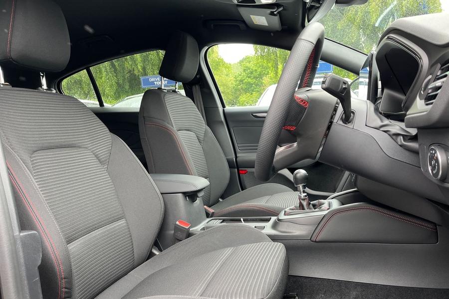 Ford Focus Photo autoimg-ffb4c31fd8edd5e438becff6c3394f2caaca0e8b.jpg
