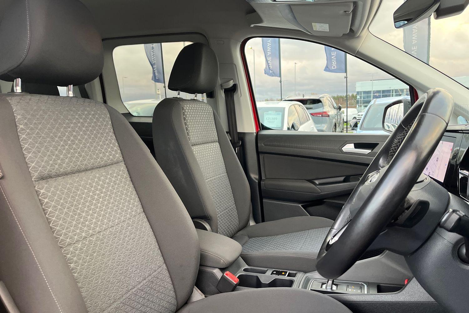 Ford Tourneo Connect Photo 16