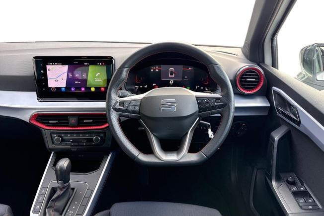 SEAT Arona Photo 11