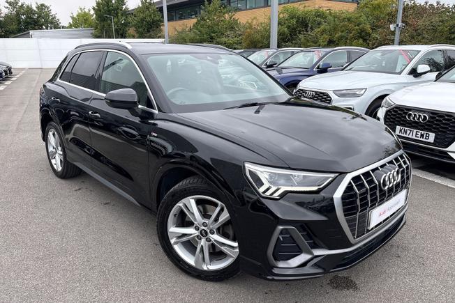 Audi Q3 Photo 22