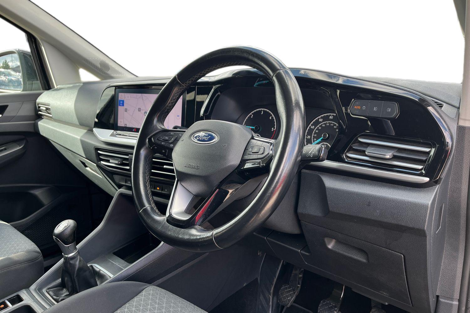Ford Grand Tourneo Connect Photo 8
