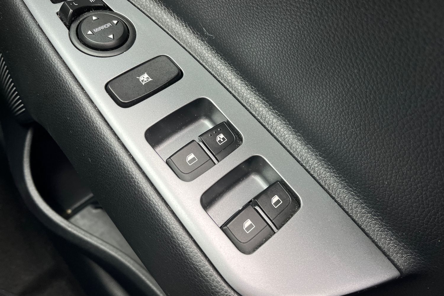 Kia STONIC Photo 15
