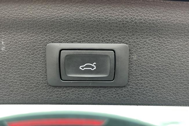 AUDI Q3 Photo 44
