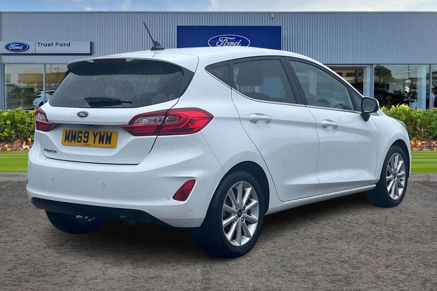 Ford FIESTA Photo autoimg-ffc9fb9a67dd189309fadc2dc5b653146154264c.jpg