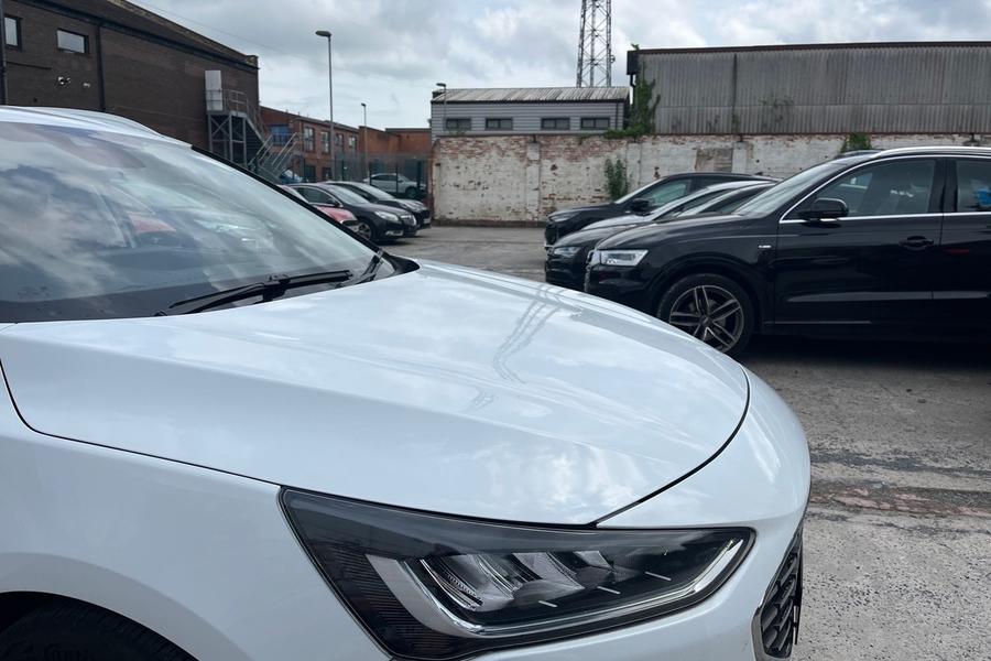 Ford FOCUS Photo autoimg-ffcebf144c1d895b4582e9d5786179682a108151.jpg
