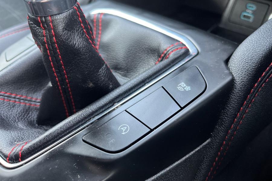 Ford KUGA Photo autoimg-ffcf2dbaf85f37fb9bdc30333ae32f821dc659ed.jpg