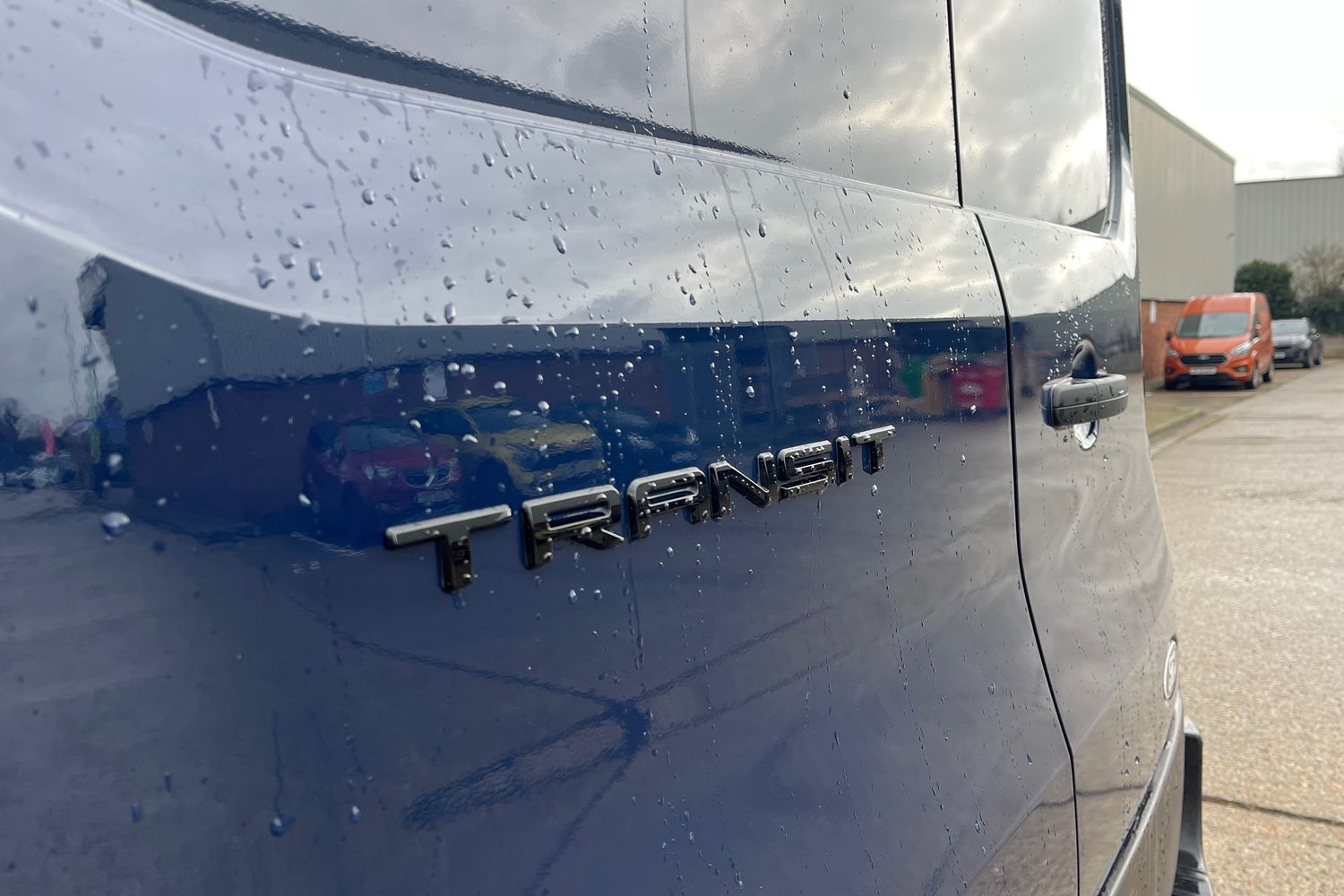 Ford TRANSIT Photo 19