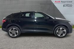 AUDI Q3 Photo 4