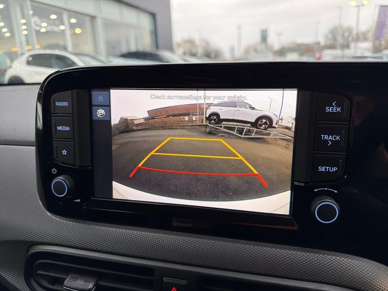 Used Hyundai i10 YC71SXJ 21