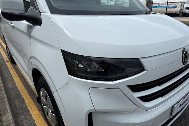 VOLKSWAGEN e-Transporter Photo 19