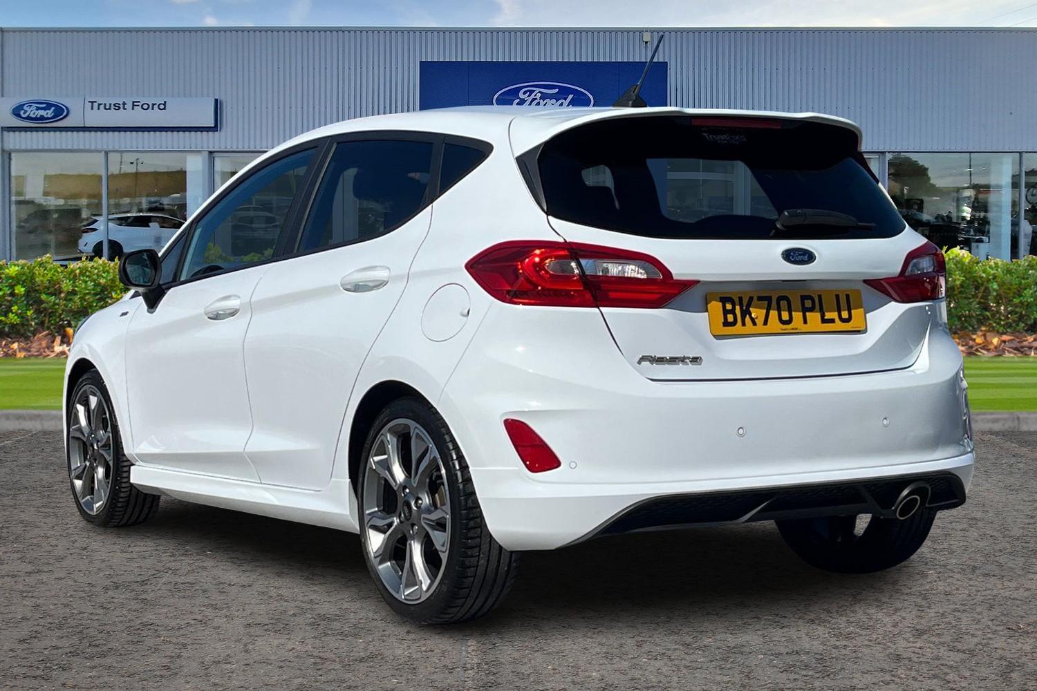 Ford FIESTA Photo 1