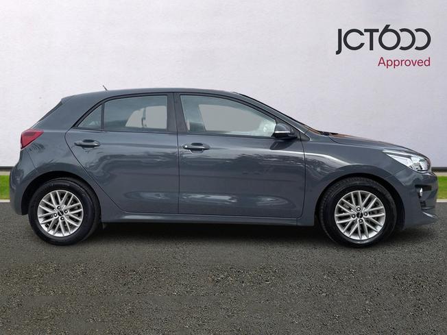 KIA Rio Photo 4