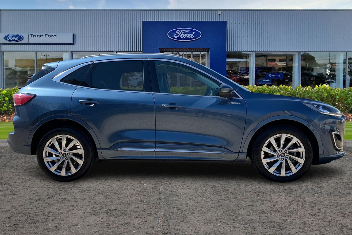 Ford Kuga Photo 2