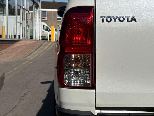 Toyota Hilux Photo 42
