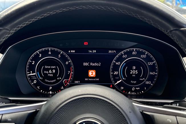 VOLKSWAGEN Arteon Photo 35