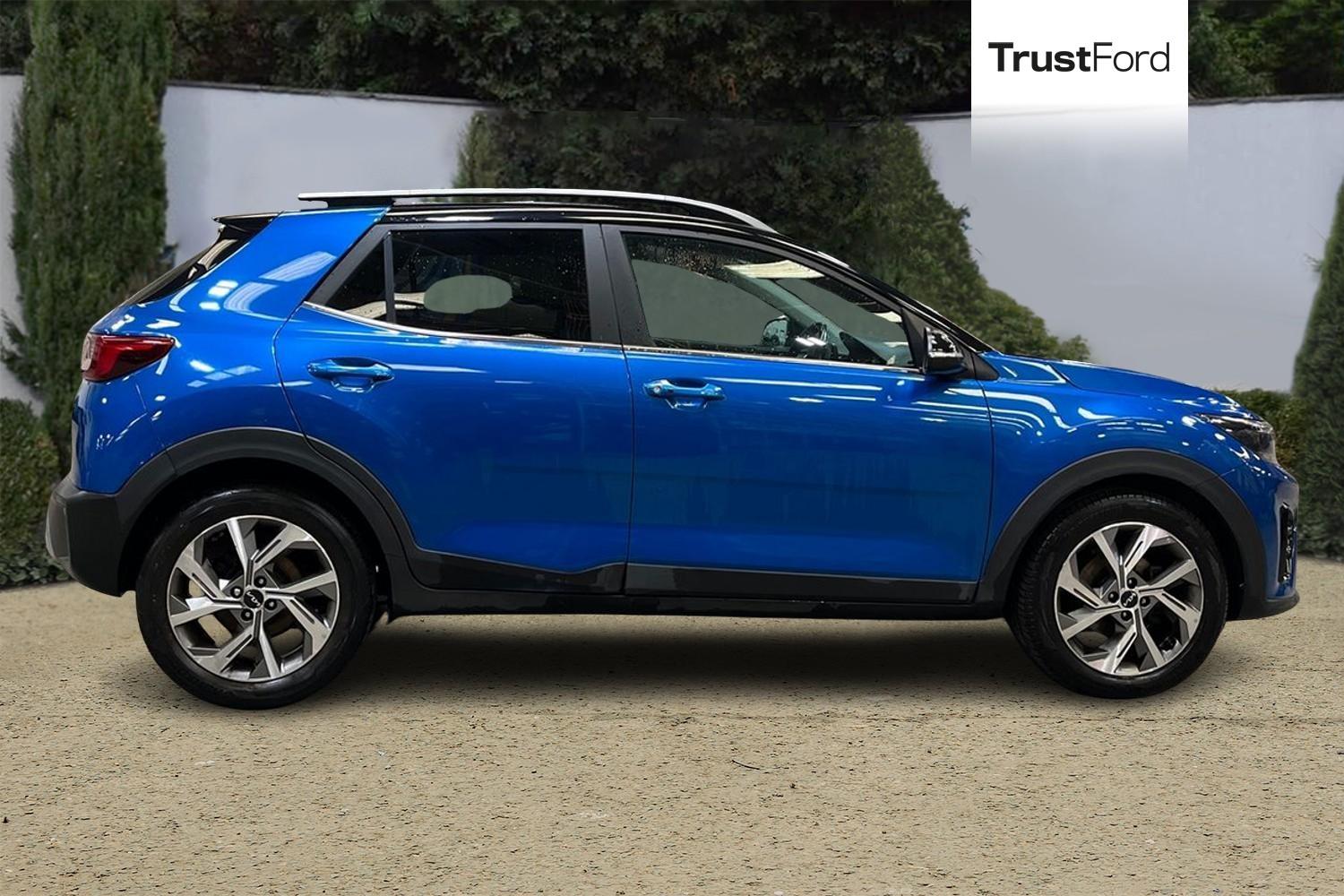 Kia STONIC Photo 2