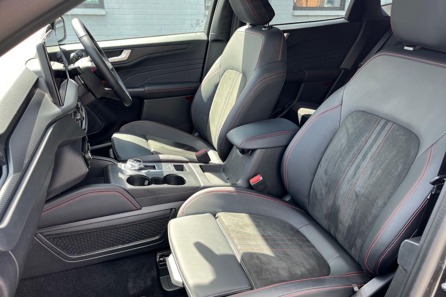 Ford Ford Kuga Estate 2.5 PHEV ST-Line 5dr CVT Photo 17