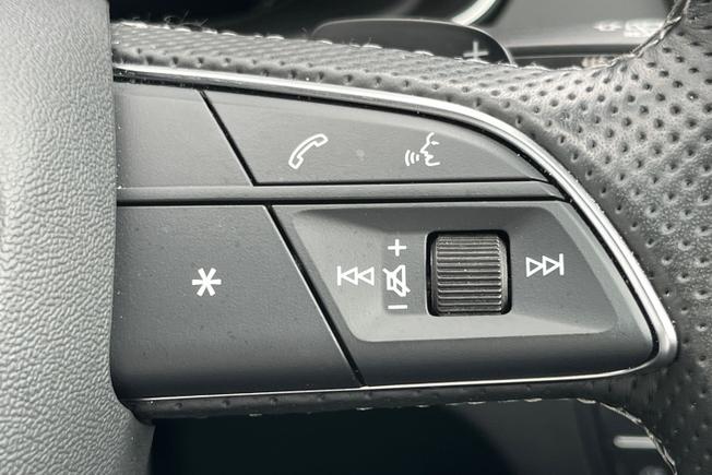 AUDI Sq5 Photo 17
