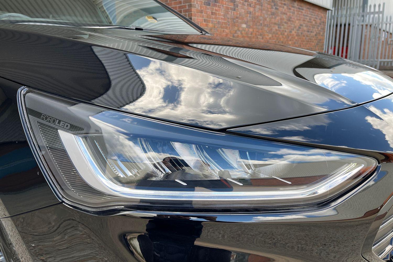 Ford Focus Photo 39