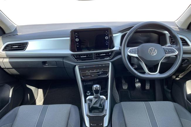 VOLKSWAGEN T-Roc Photo 10