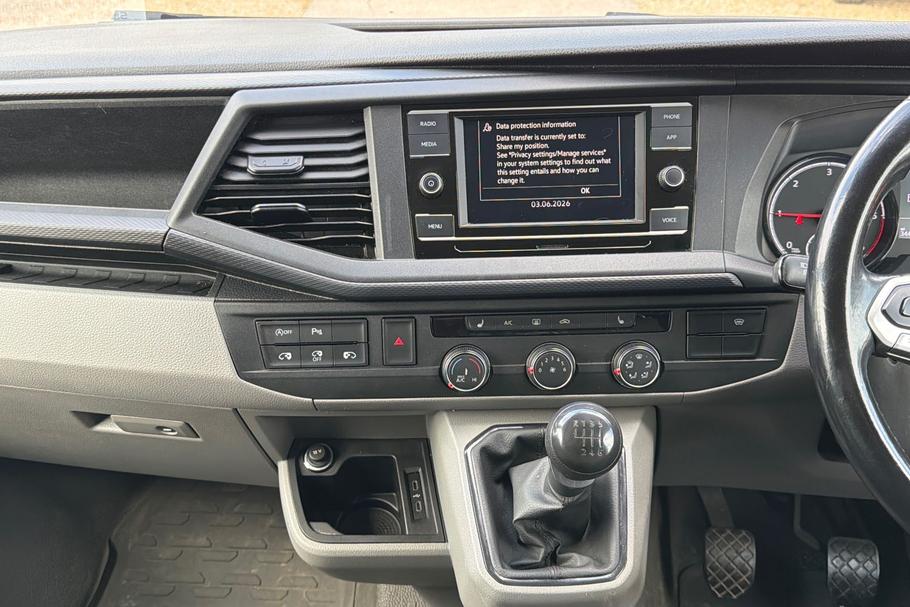 Used Volkswagen Transporter WR22UNK 29