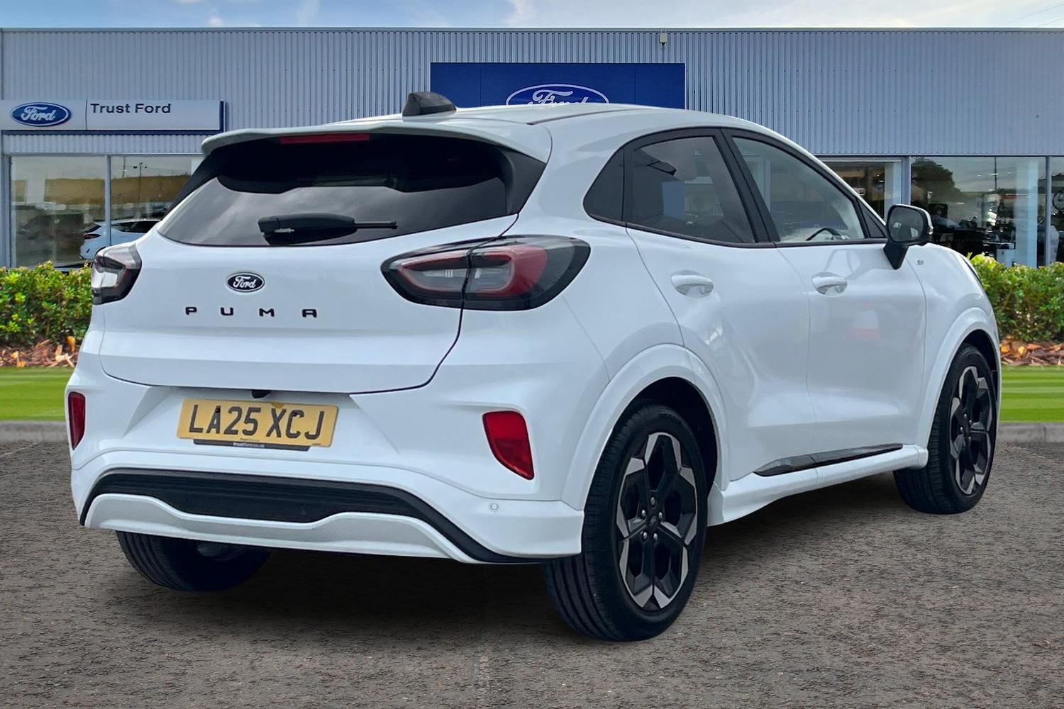 Ford PUMA Photo 3