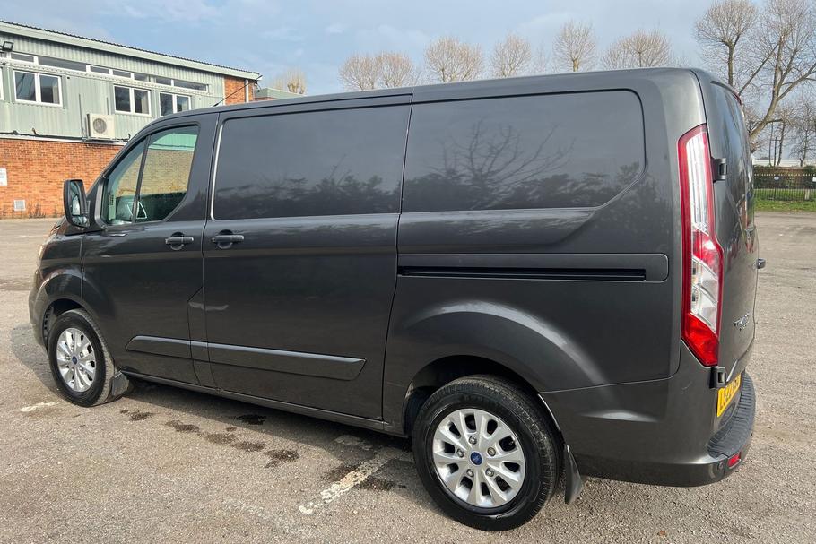 Used Ford TRANSIT CUSTOM LS22MGU 39