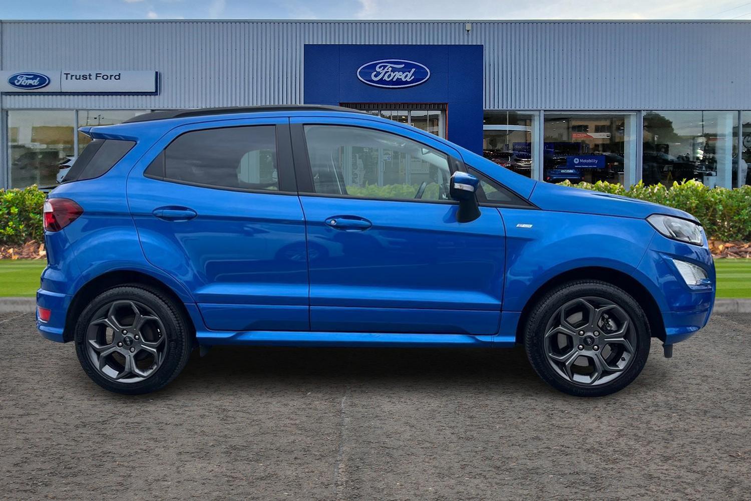 Ford EcoSport Photo 2