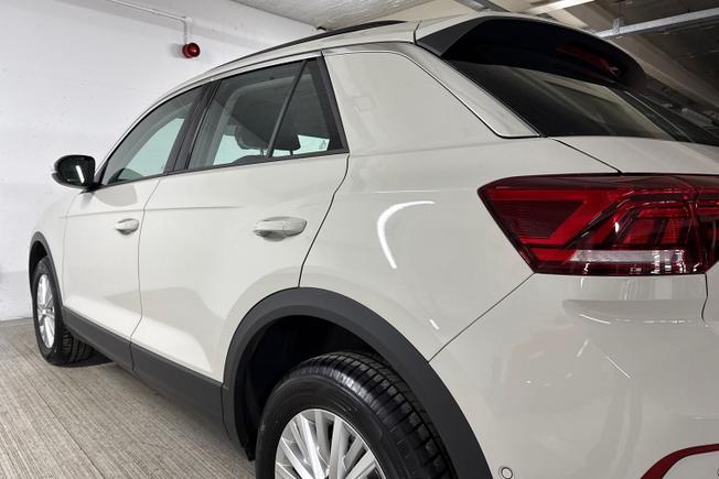 Volkswagen T-Roc Photo 36