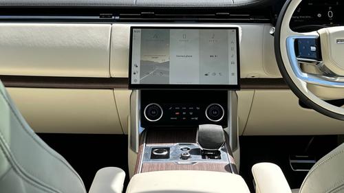 Land Rover Range Rover Photo autoimg-fff5e71cc3c4d297d963322e15c4064a763b8951.jpg