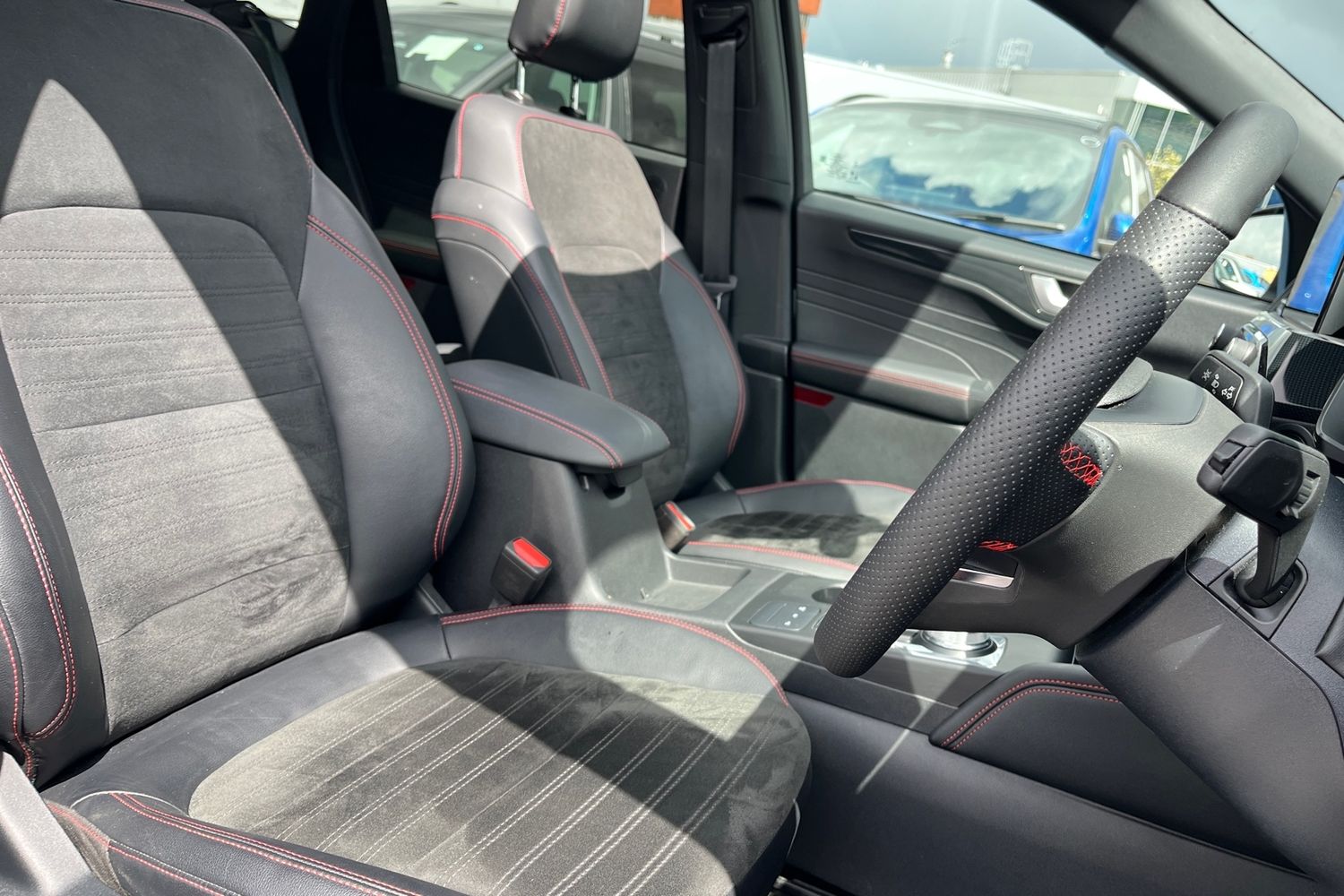 Ford Kuga Photo 16