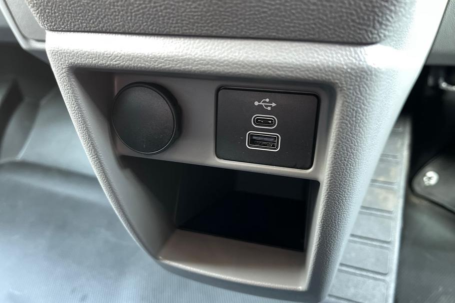 Used Ford Transit Custom WR75HYM 32