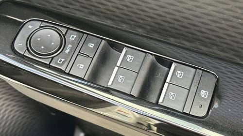 Suzuki e-VITARA Photo autoimg-fff6d4ca00a3d21e0c5094cf27a72e37feb92647.jpg