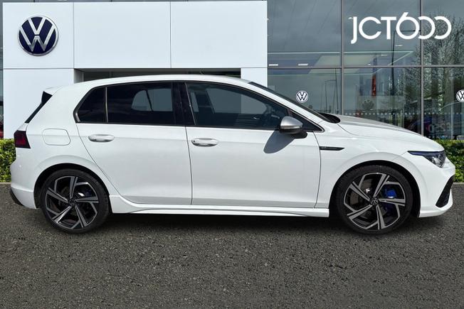 VOLKSWAGEN Golf Photo 4