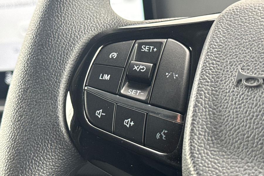 Ford E-TRANSIT CUSTOM Photo autoimg-fffa33ecb7a66f8355c0abde5161d5bbea596fd7.jpg