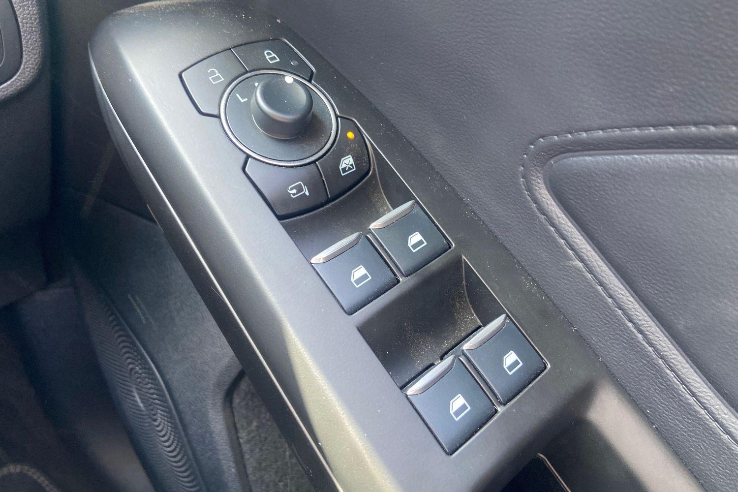 Ford FOCUS Photo 15