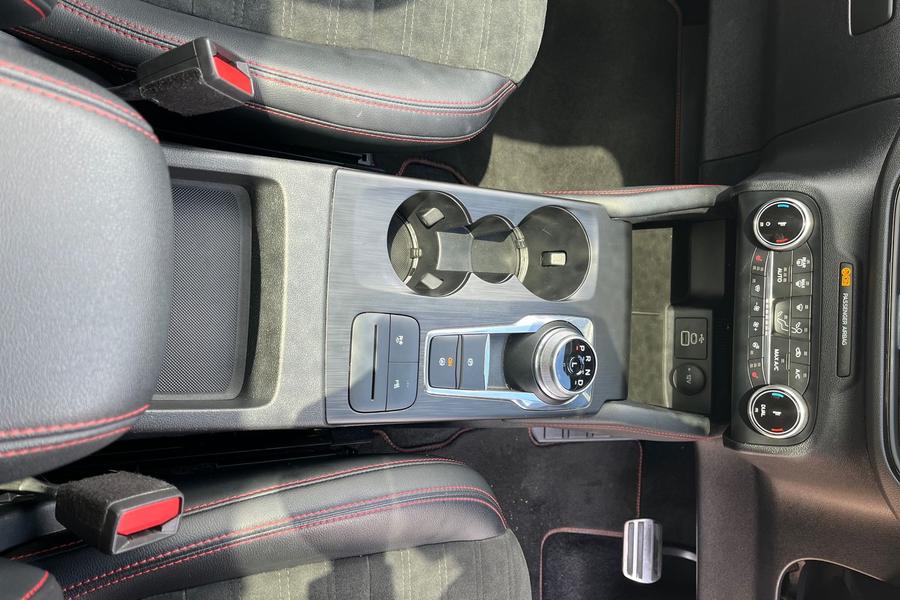 Ford KUGA Photo autoimg-fffe521afe7868ba7a69570a0ab731f4216abfe4.jpg
