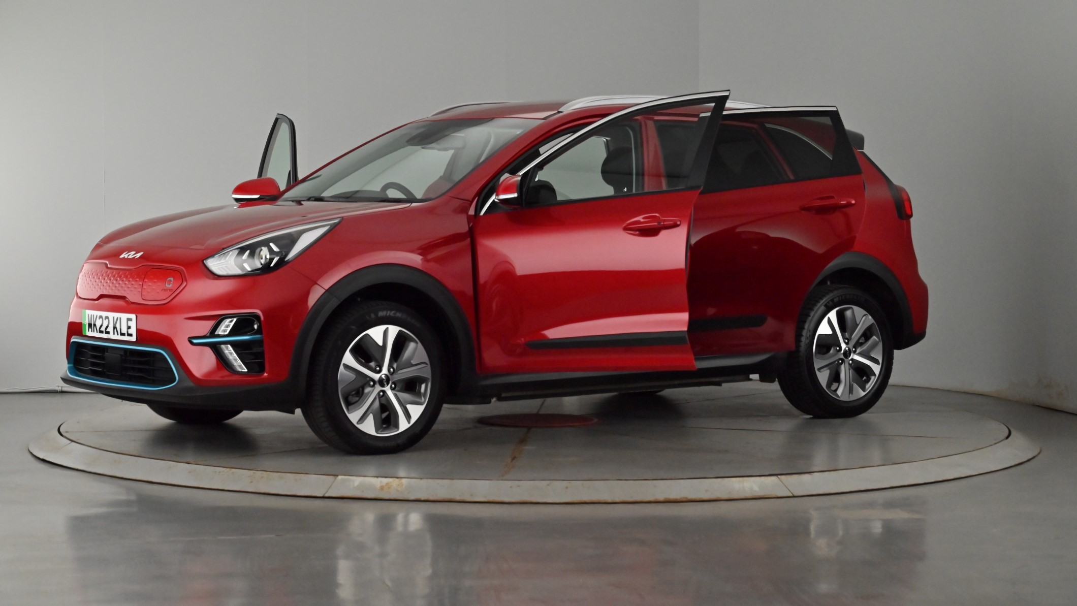 Kia e niro deals red