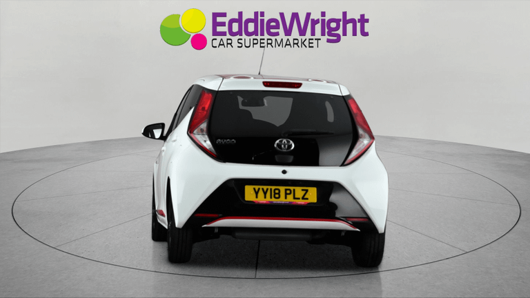 Toyota Aygo Photo autow128ed727d35e84c405a4a12886e2bfcaad313d9e.jpg