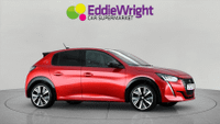 Peugeot 208 Photo 8