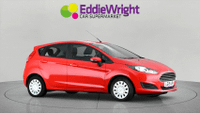 Ford Fiesta Photo 4