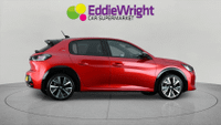 Peugeot 208 Photo 7