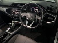 Audi Q3 Photo 9