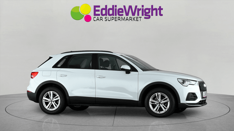 Audi Q3 Photo autowbf5b09ad685c03e2edb2514fcc94f5f862a06d77.jpg