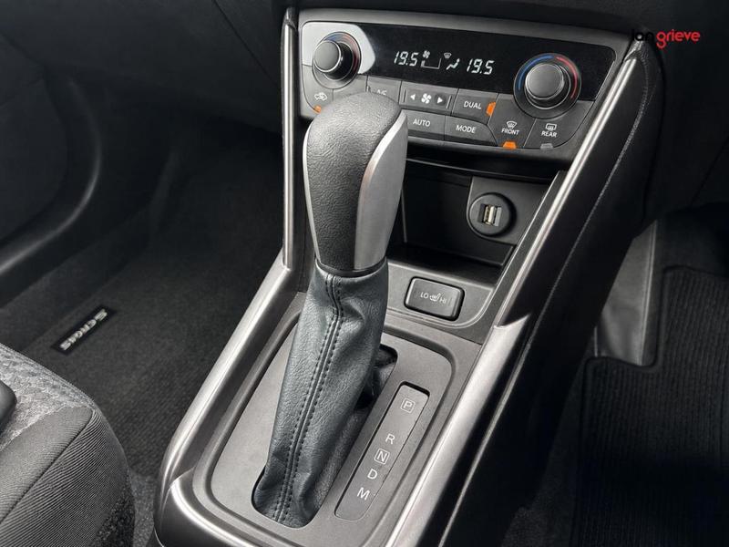 Suzuki S-Cross Photo autoweb-009075e79597d2011bf9b44bd736c2704715e497.jpg