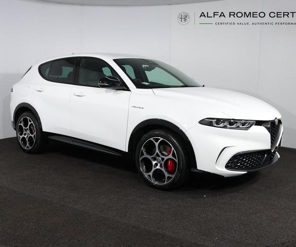 Used 2025 Alfa Romeo Tonale 1.5 MHEV Veloce 5dr Auto White