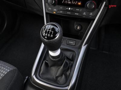 Suzuki S-Cross Photo 22
