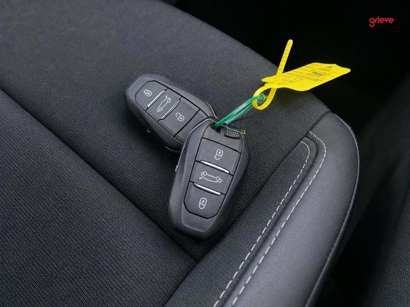 Jeep Avenger Photo autoweb-0804dfb8e35649bf98ad4619b93630df5e1cfe97.jpg